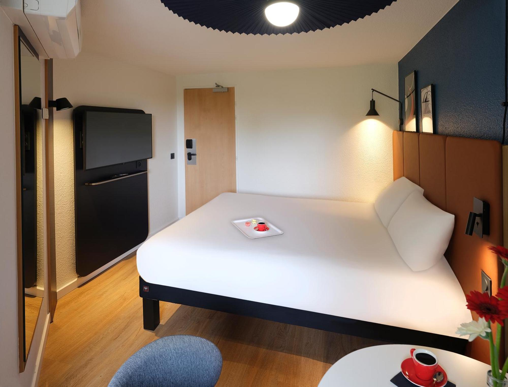 Standard Double Room,1648903726:JPEG